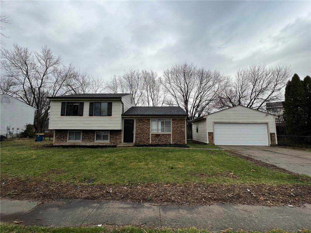9468 English Oak Drive - Photo 1