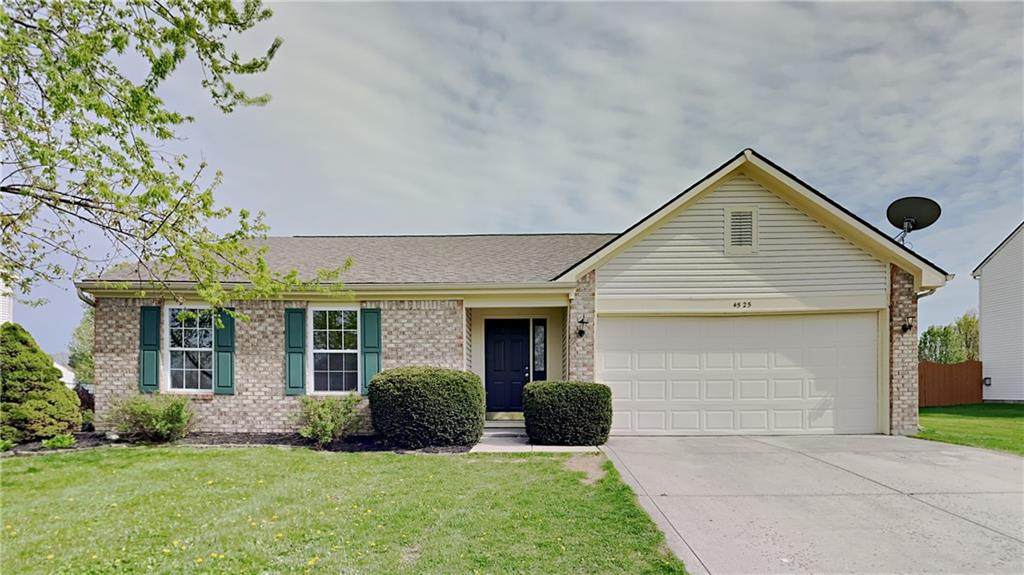 4525 Golden Hinde Way - Photo 1