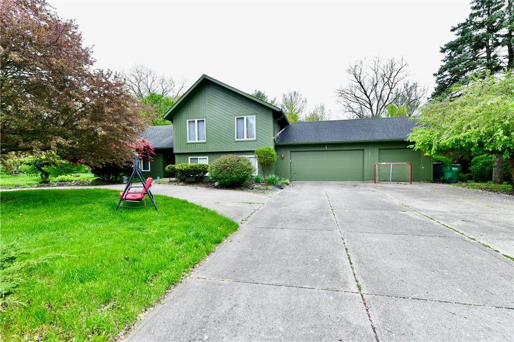 10909 Golf View Drive - Photo 1