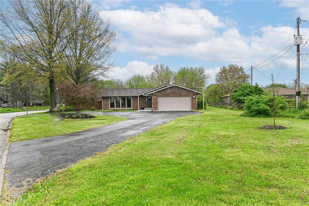 1037 Richwood Drive - Photo 1