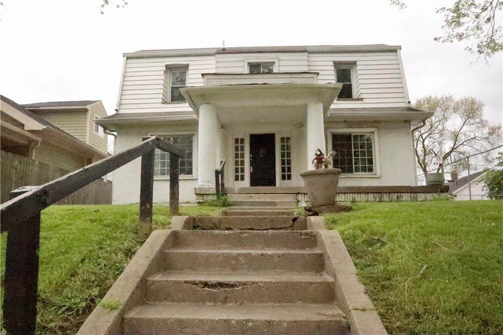 328 38th Street - Photo 1