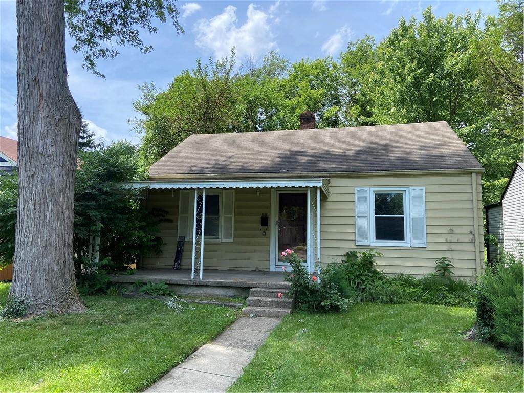 4924 Rosslyn Avenue - Photo 1