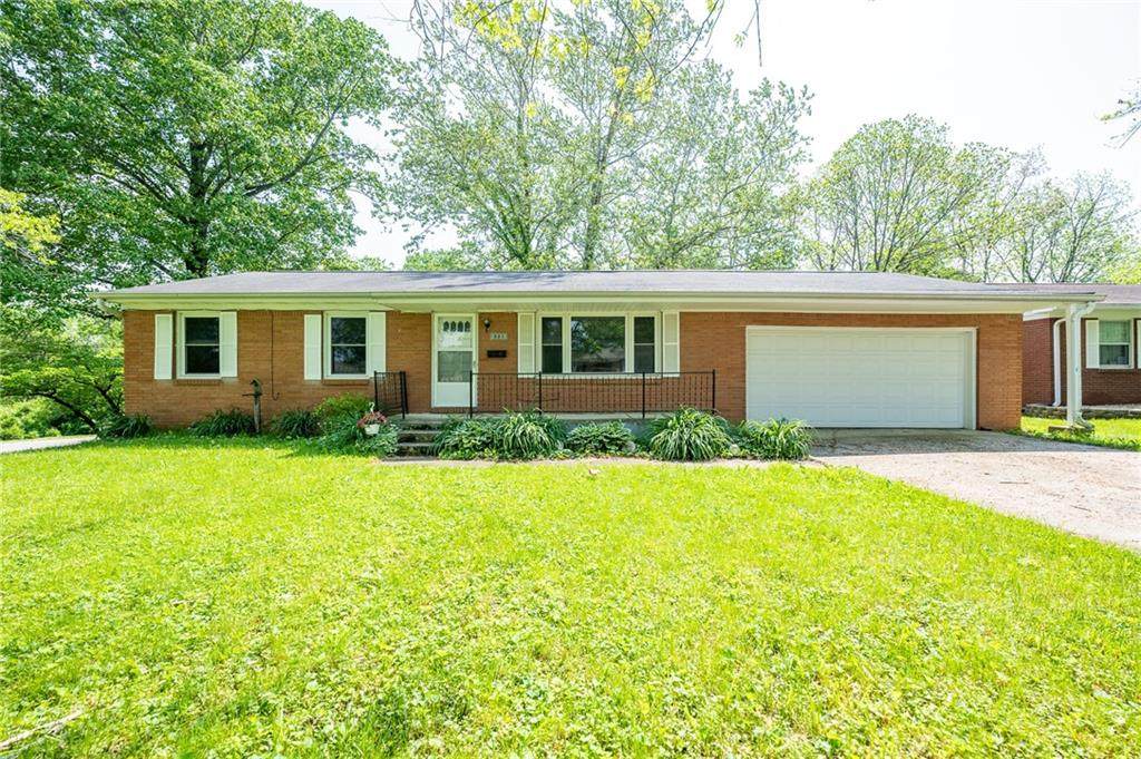 331 Dogwood Lane - Photo 1