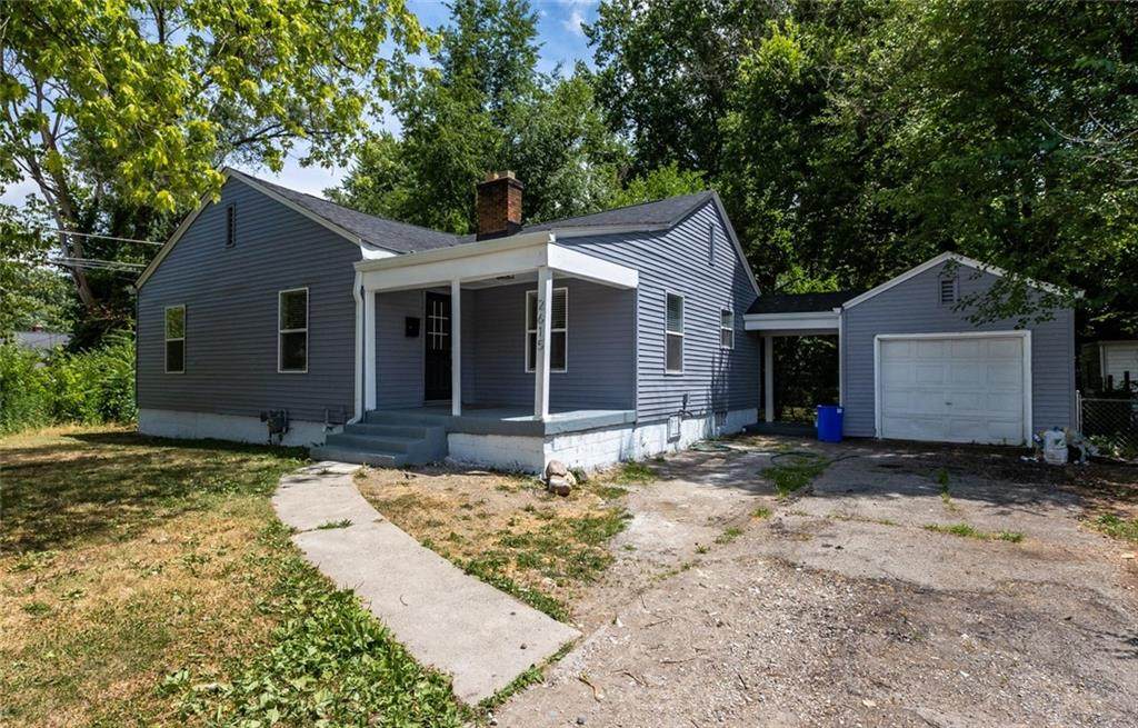 2615 35th Street - Photo 1
