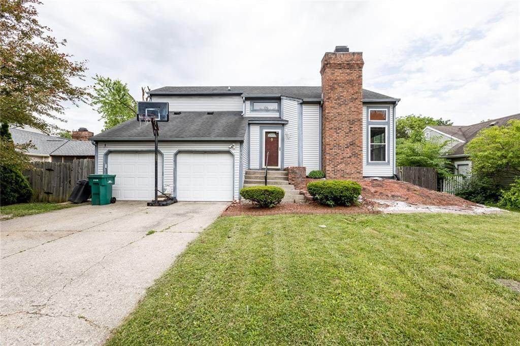 4391 Castlebay Way - Photo 1