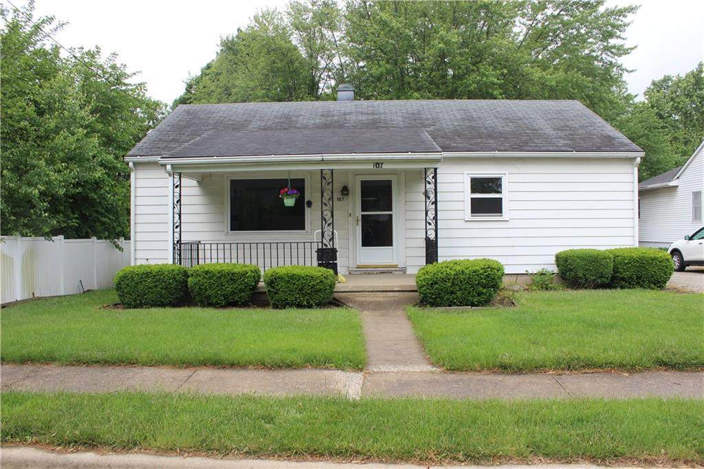 107 Englewood Drive - Photo 1