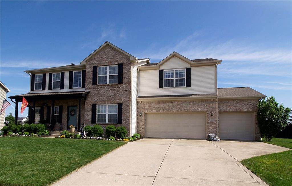 4664 Everest Drive - Photo 1