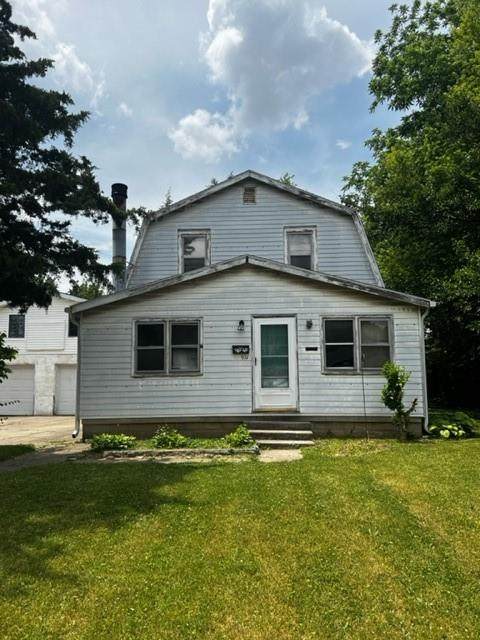 921 Indiana Avenue - Photo 1