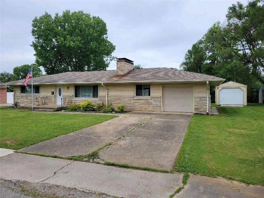 2632 Griffa Avenue - Photo 1