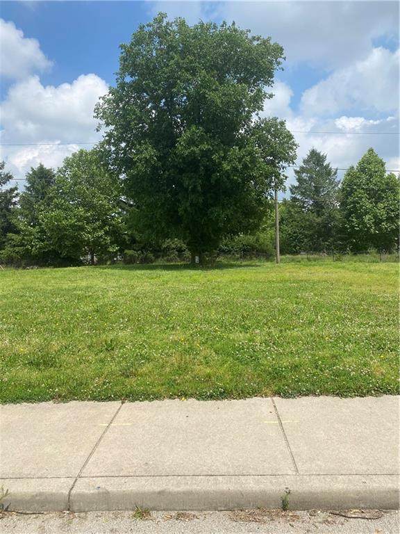 909 Kenwood Avenue - Photo 1