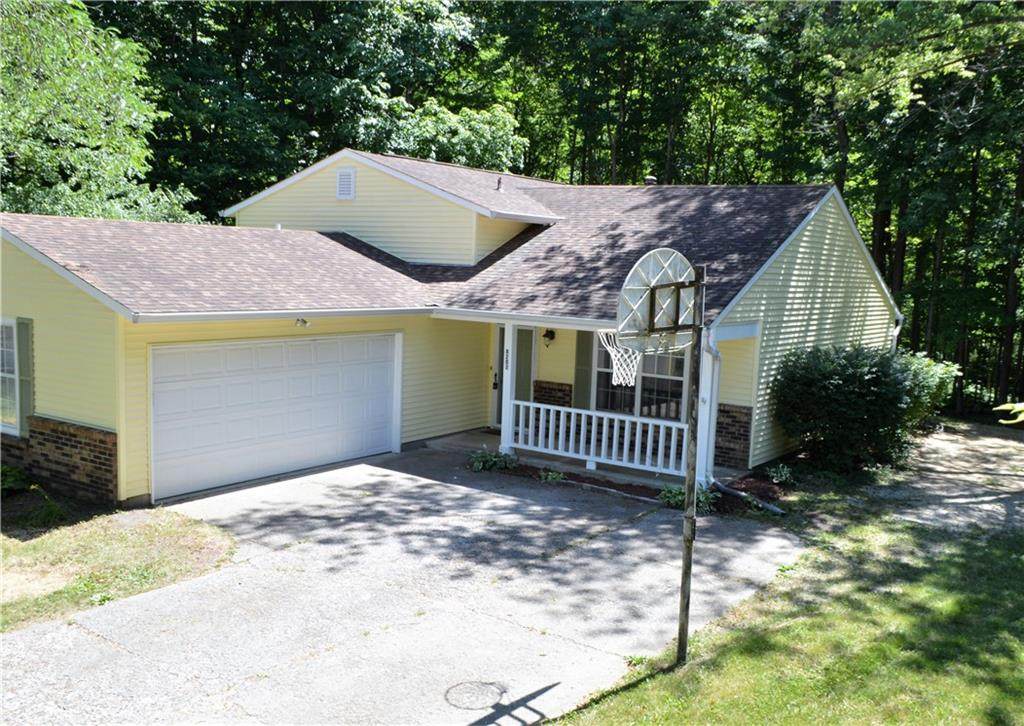 8202 Maple Leaf Court - Photo 1