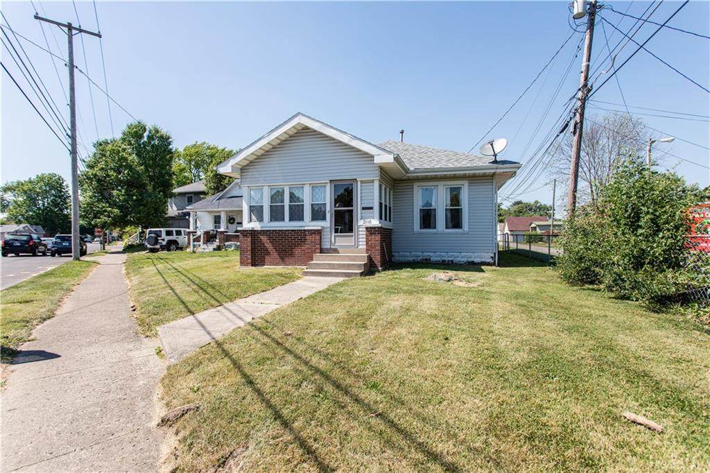 2116 Grand Avenue - Photo 1
