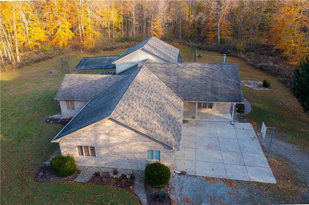 1685 Mathews Road - Photo 1