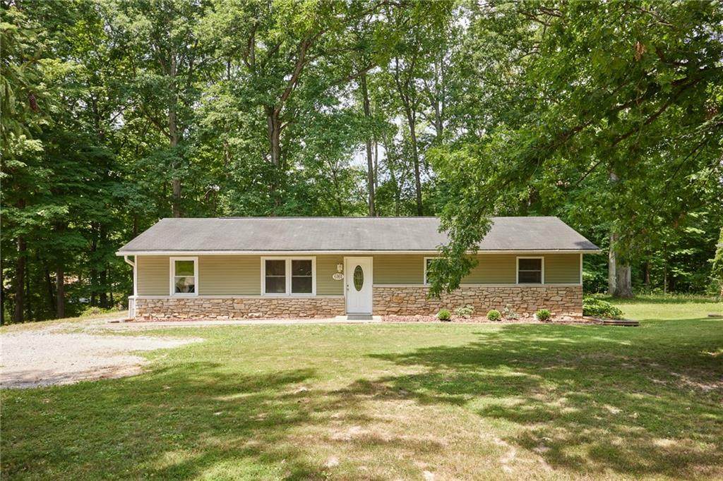 6161 Shelly Drive - Photo 1