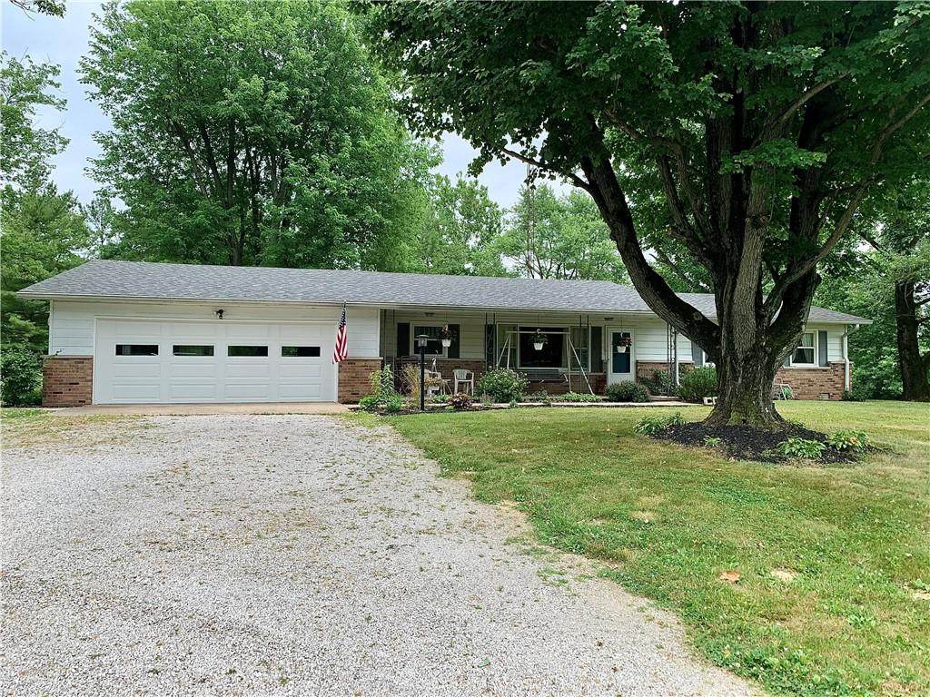 3211 County Road 200 - Photo 1