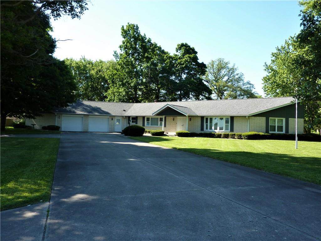 8555 State Road 236 - Photo 1