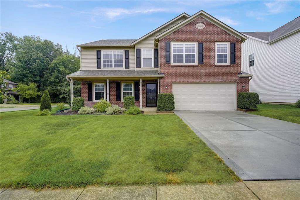 8139 Lawrence Woods Boulevard - Photo 1