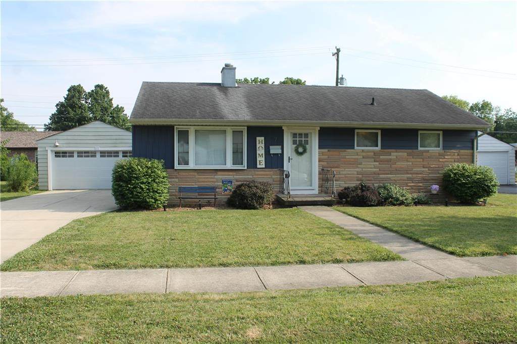 7 William Drive - Photo 1