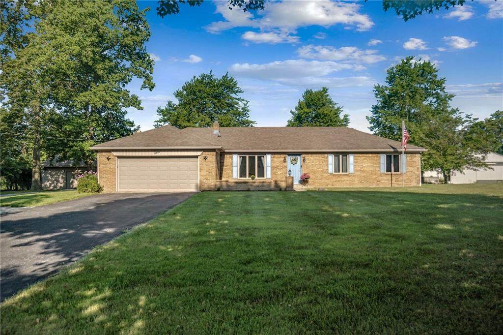 5206 County Road 400W - Photo 1