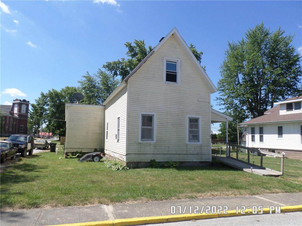801 Walnut Street - Photo 1