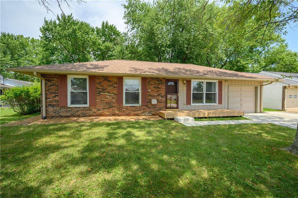 4720 Timbercrest Drive - Photo 1