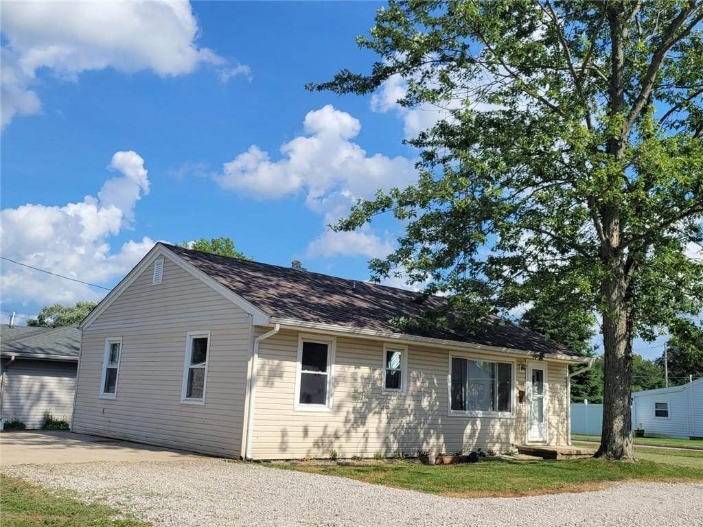 1020 Watson - Photo 1