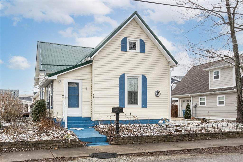 671 Hannibal Street - Photo 1