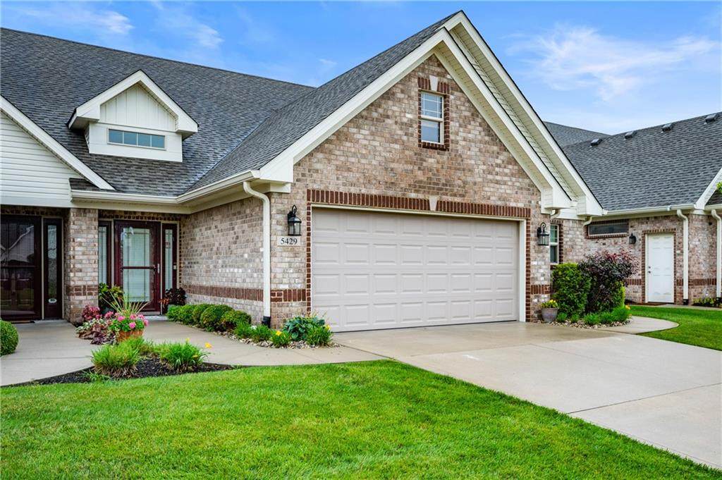 5429 Buckingham Lane - Photo 1