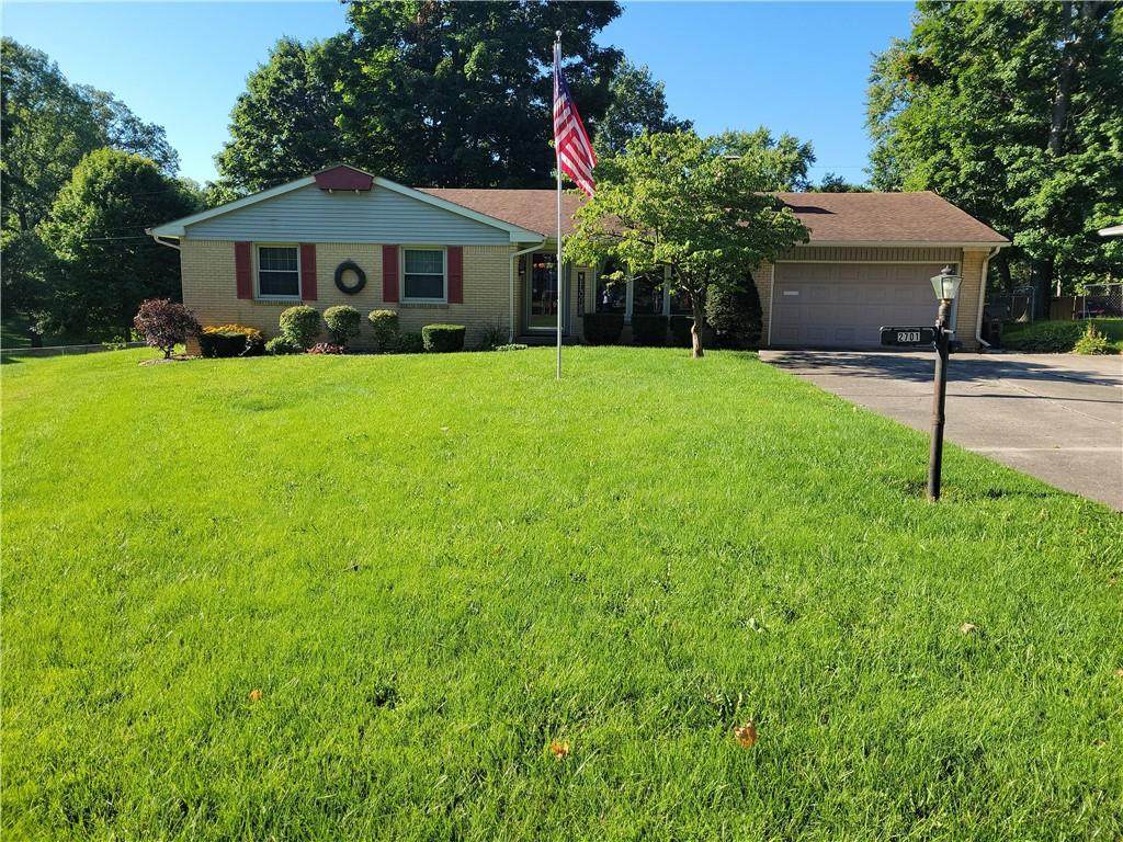 2701 Greenbriar Road - Photo 1