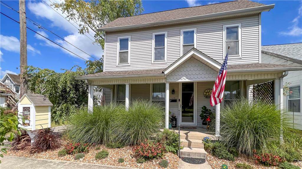 724 8th Street - Photo 1