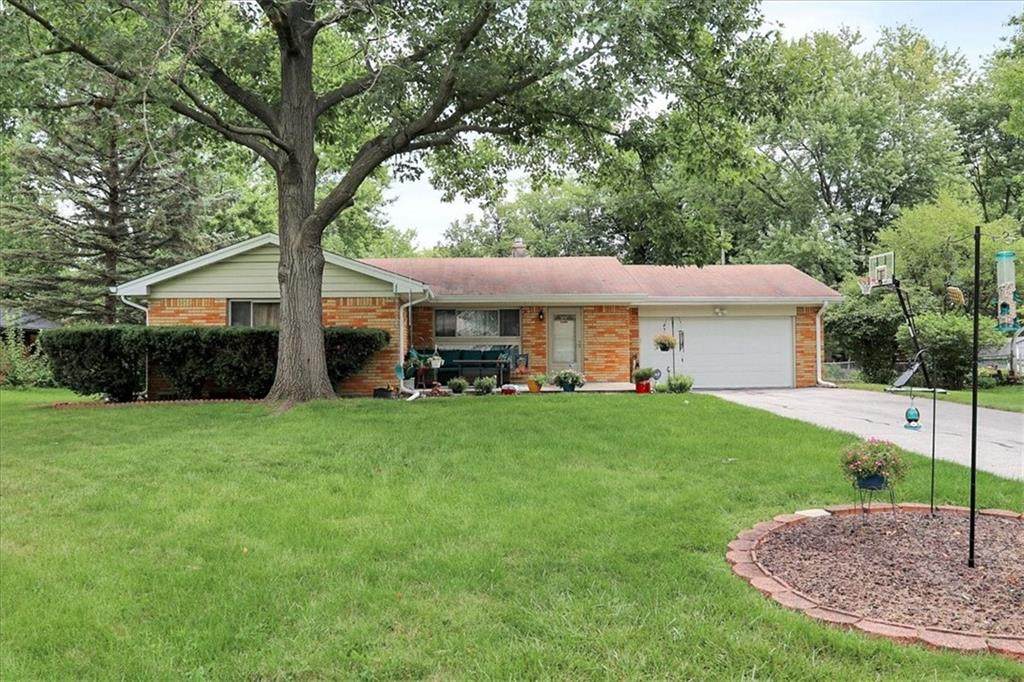 935 Burbank Road - Photo 1