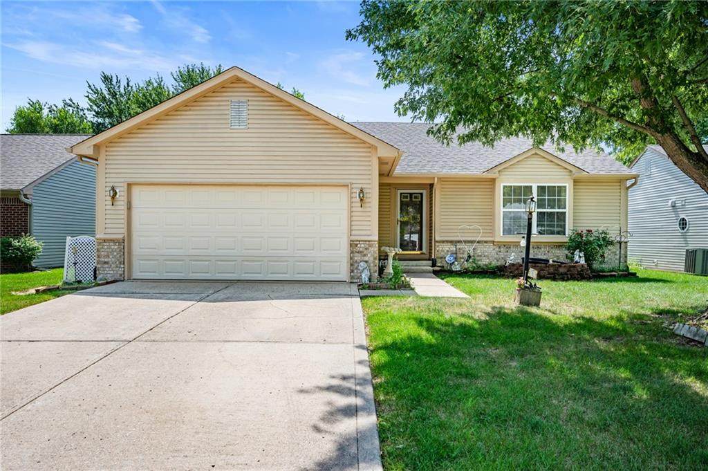 818 Springwater Road - Photo 1