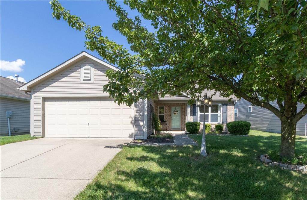 19409 Prairie Crossing Drive - Photo 1