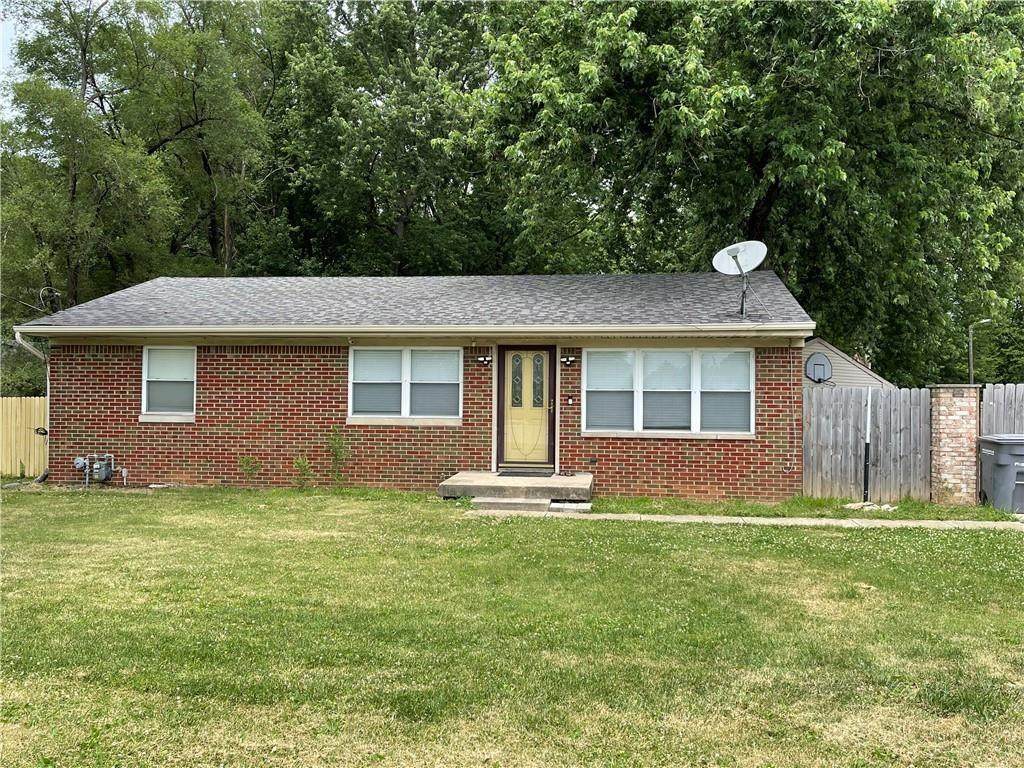 214 Thompson Road - Photo 1