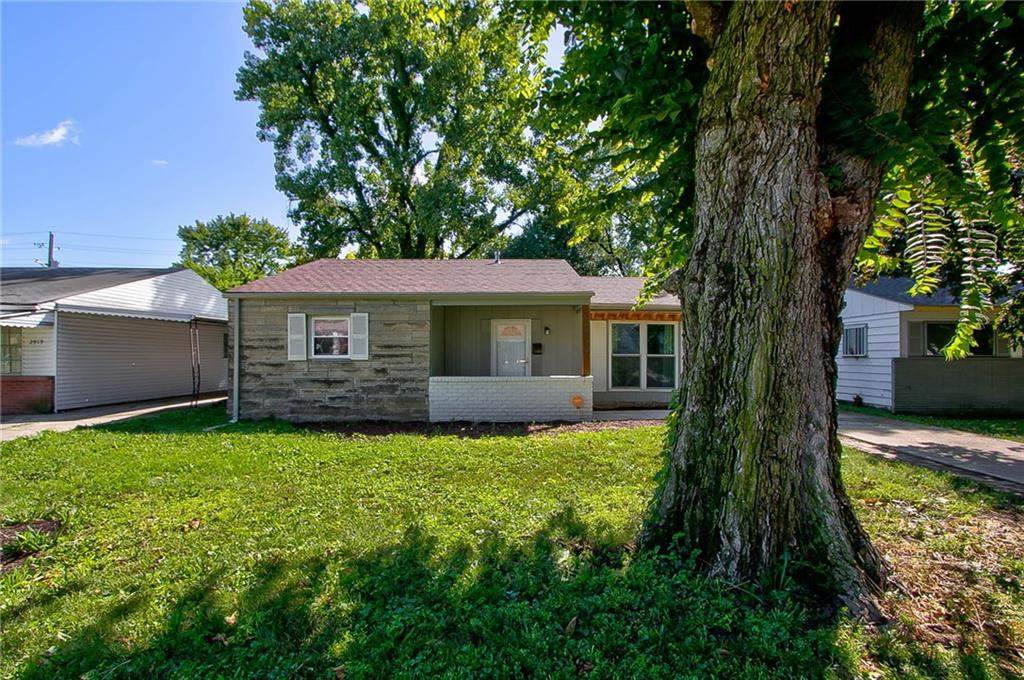 2913 Baltimore Avenue - Photo 1