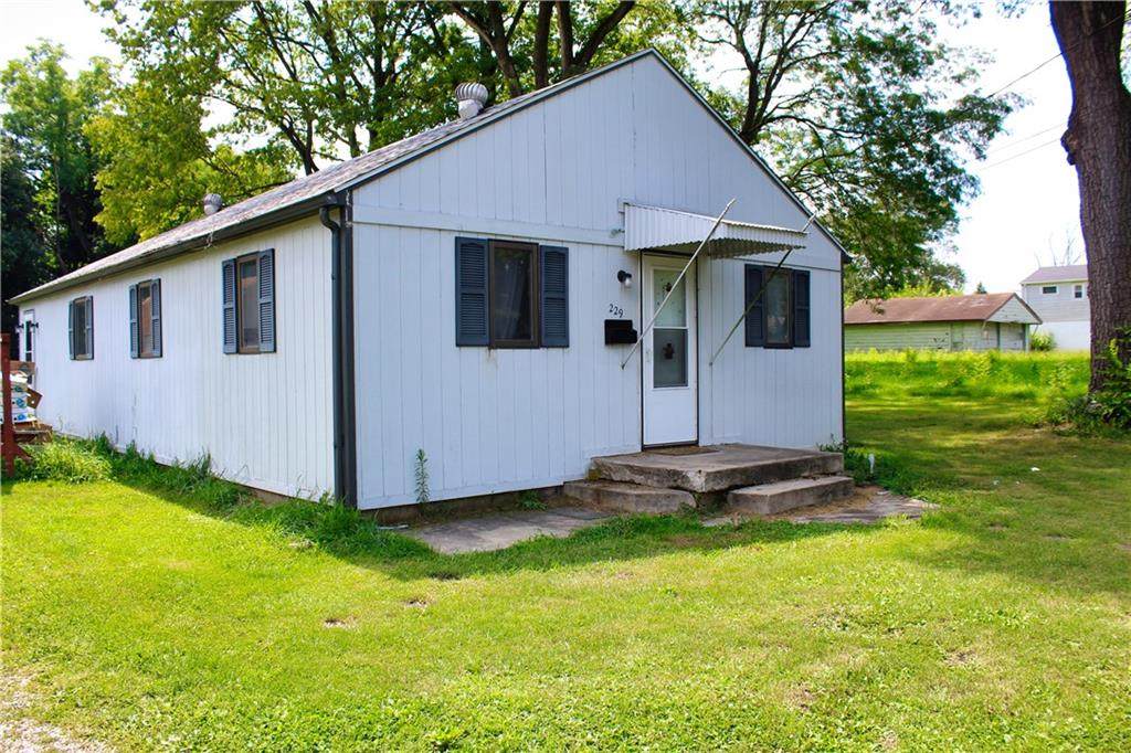 229 Cross Street - Photo 1