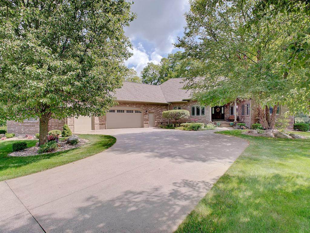 775 Pebble Brook Place - Photo 1