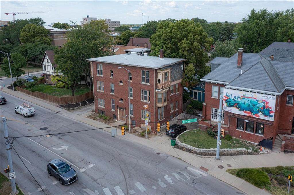 150 16TH Street - Photo 1