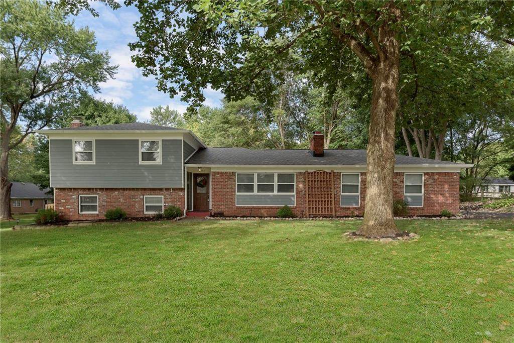 10418 Lasalle Road - Photo 1
