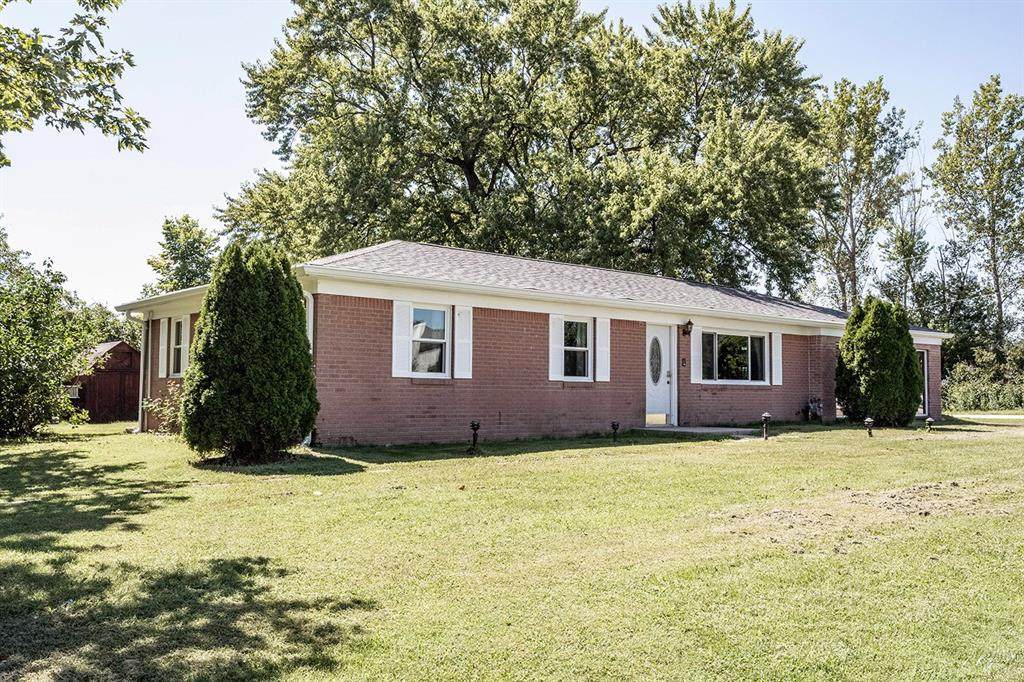 865 136th Street - Photo 1