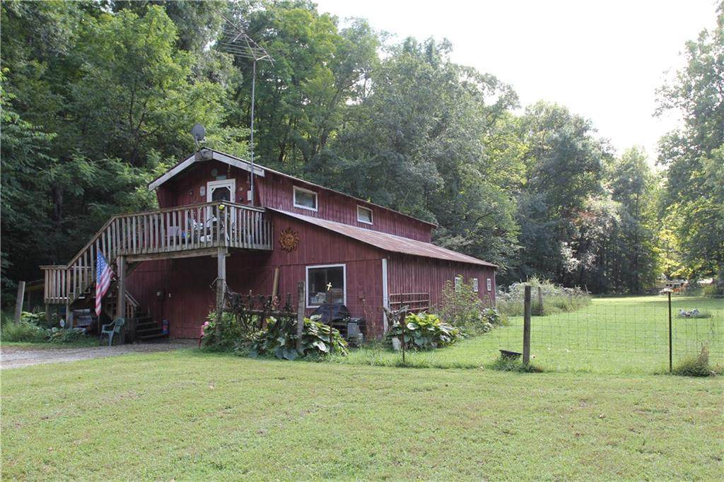 2225 Grandma Barnes Road - Photo 1