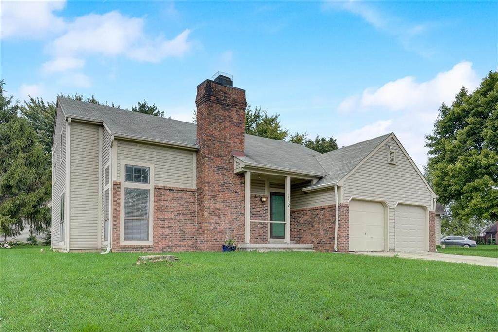 4487 Braemar Drive - Photo 1