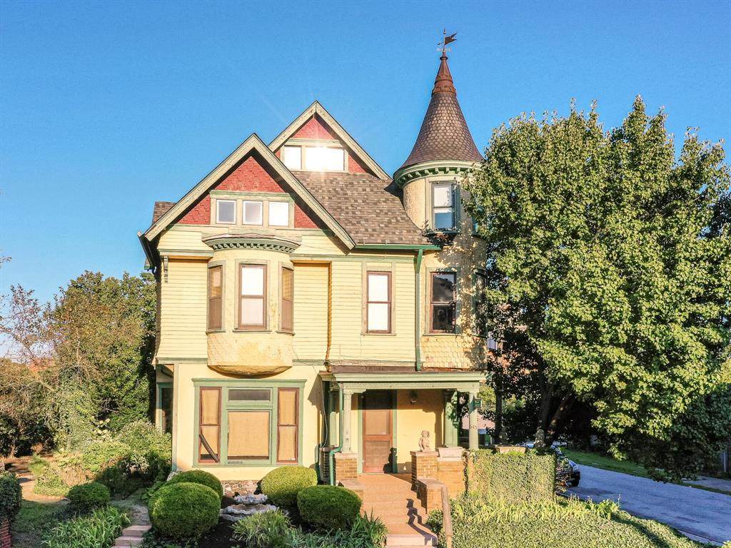 645 Meridian Street - Photo 1