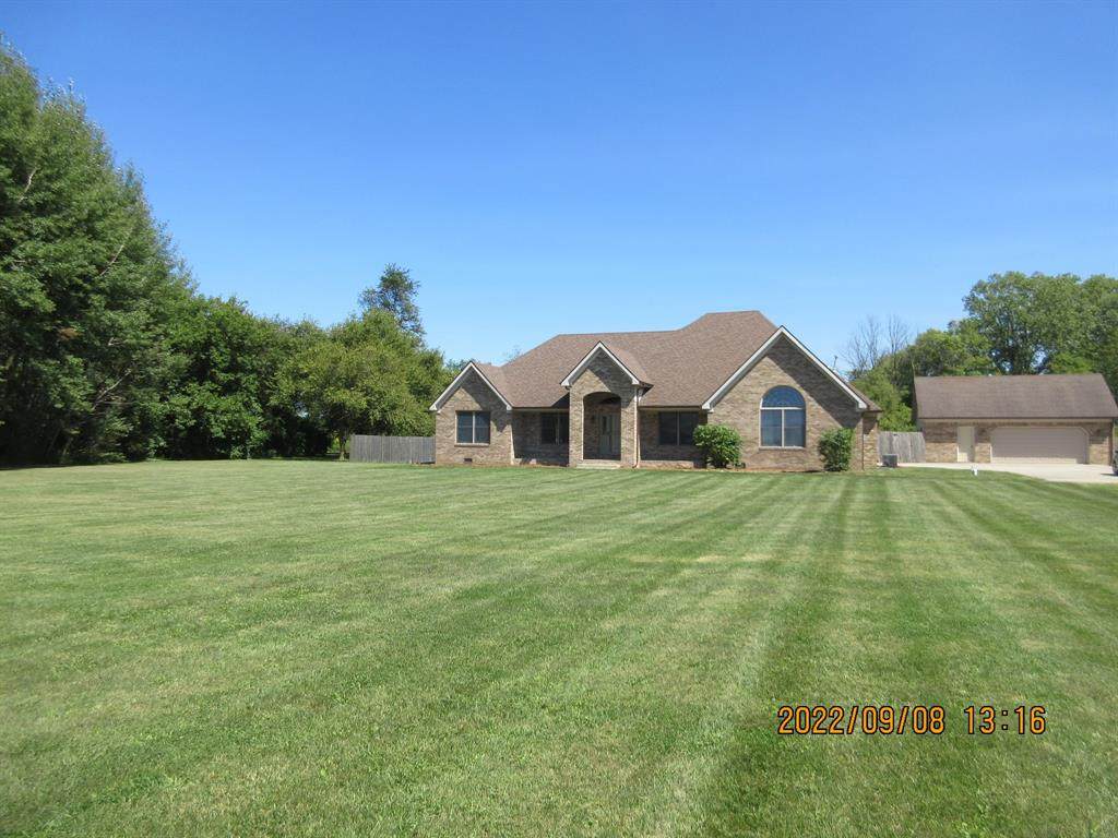 7704 Us Highway 35 - Photo 1