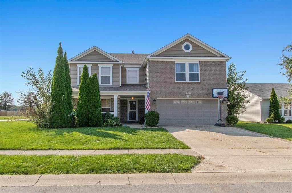 560 Wheat Field Lane - Photo 1