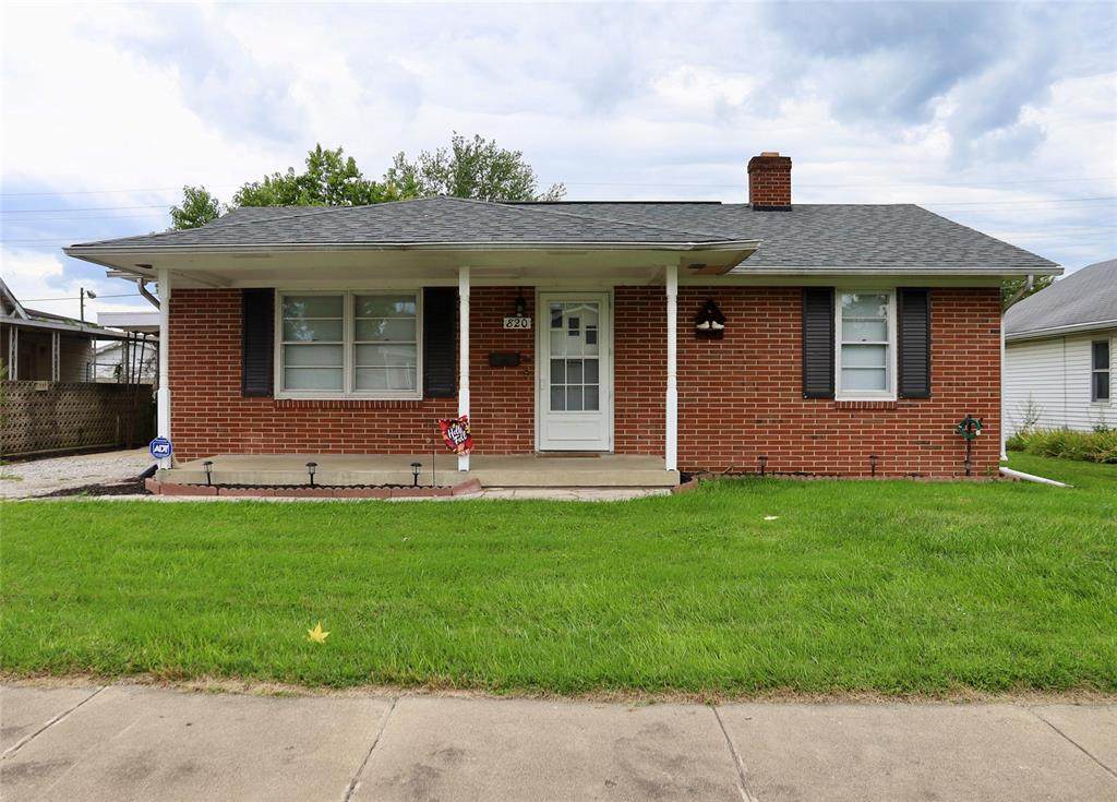 820 Marion Street - Photo 1