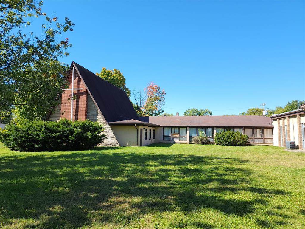 2205 Park Road - Photo 1