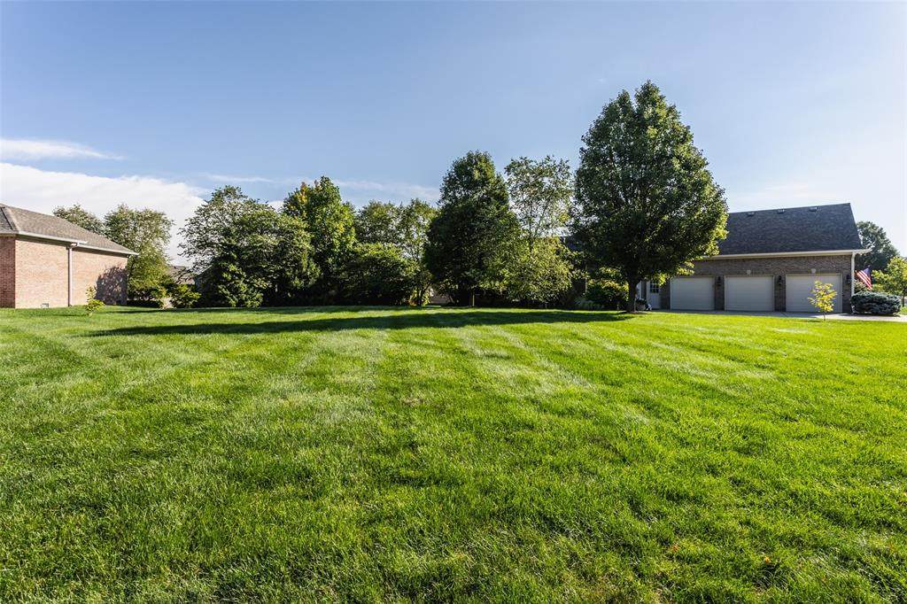 10098 Beryl Drive - Photo 1
