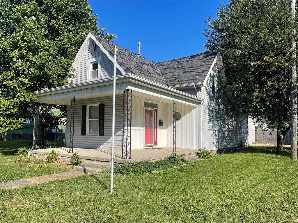 1910 B Street - Photo 1