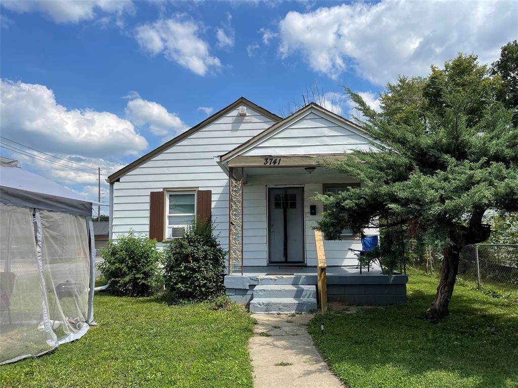 3741 Hillside Avenue - Photo 1